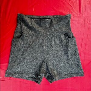 Grey activewear shorts WITH POCKETS